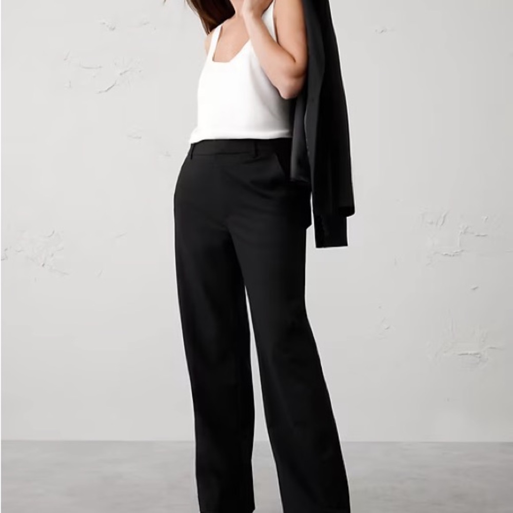 New with Tags Banana Republic Factory Black Straight Leg High Rise Pants